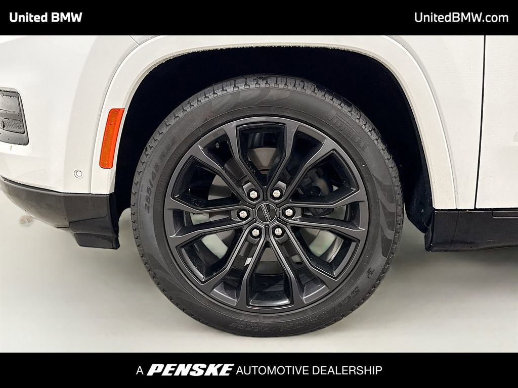 Used 2024 Jeep Grand Wagoneer Series II w/ Quick Order Packagew 28T image 2