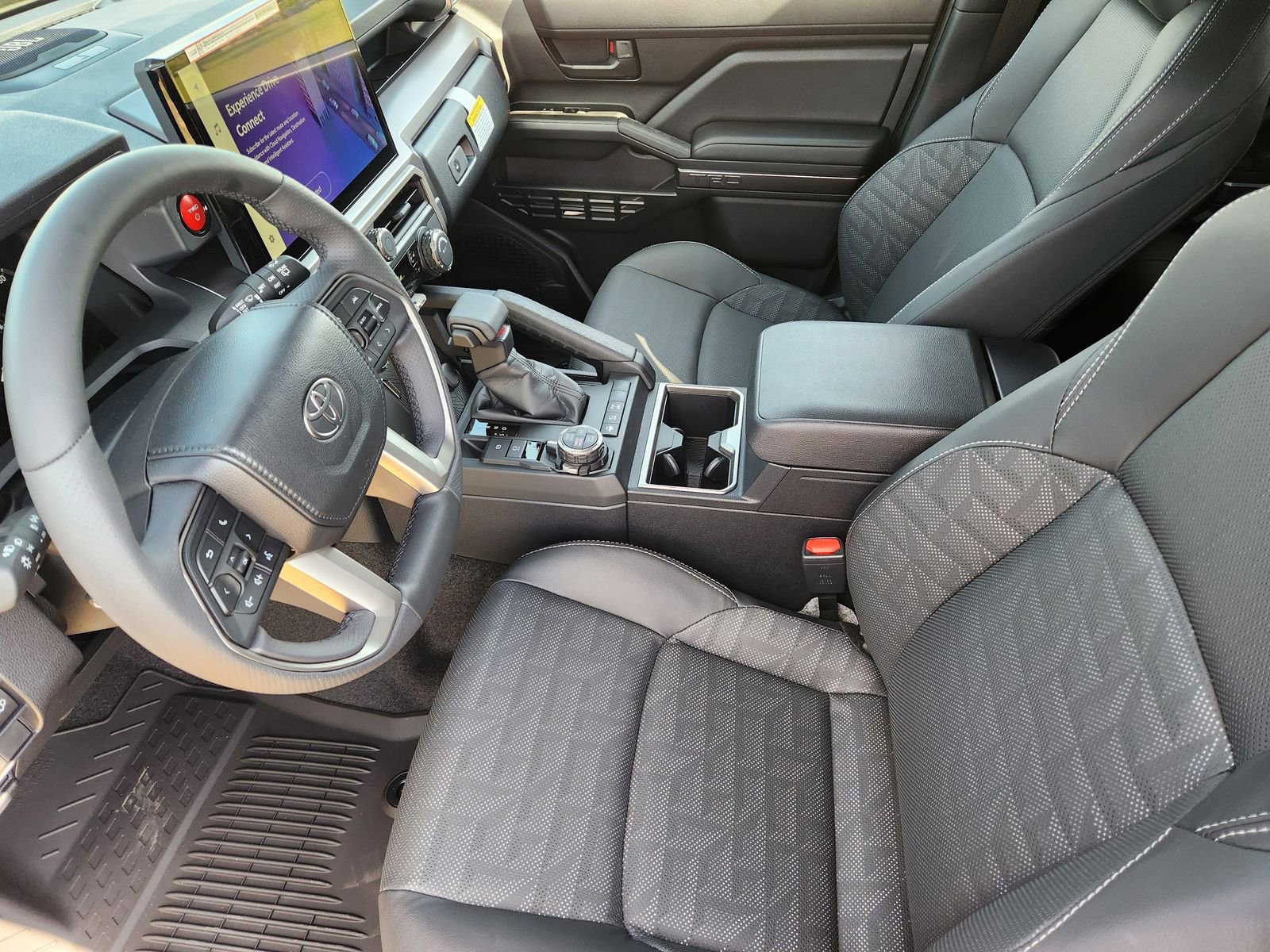 New 2026 Toyota 4Runner TRD Off-Road Premium w/ Tow Technology Package AWD/4WD image 12