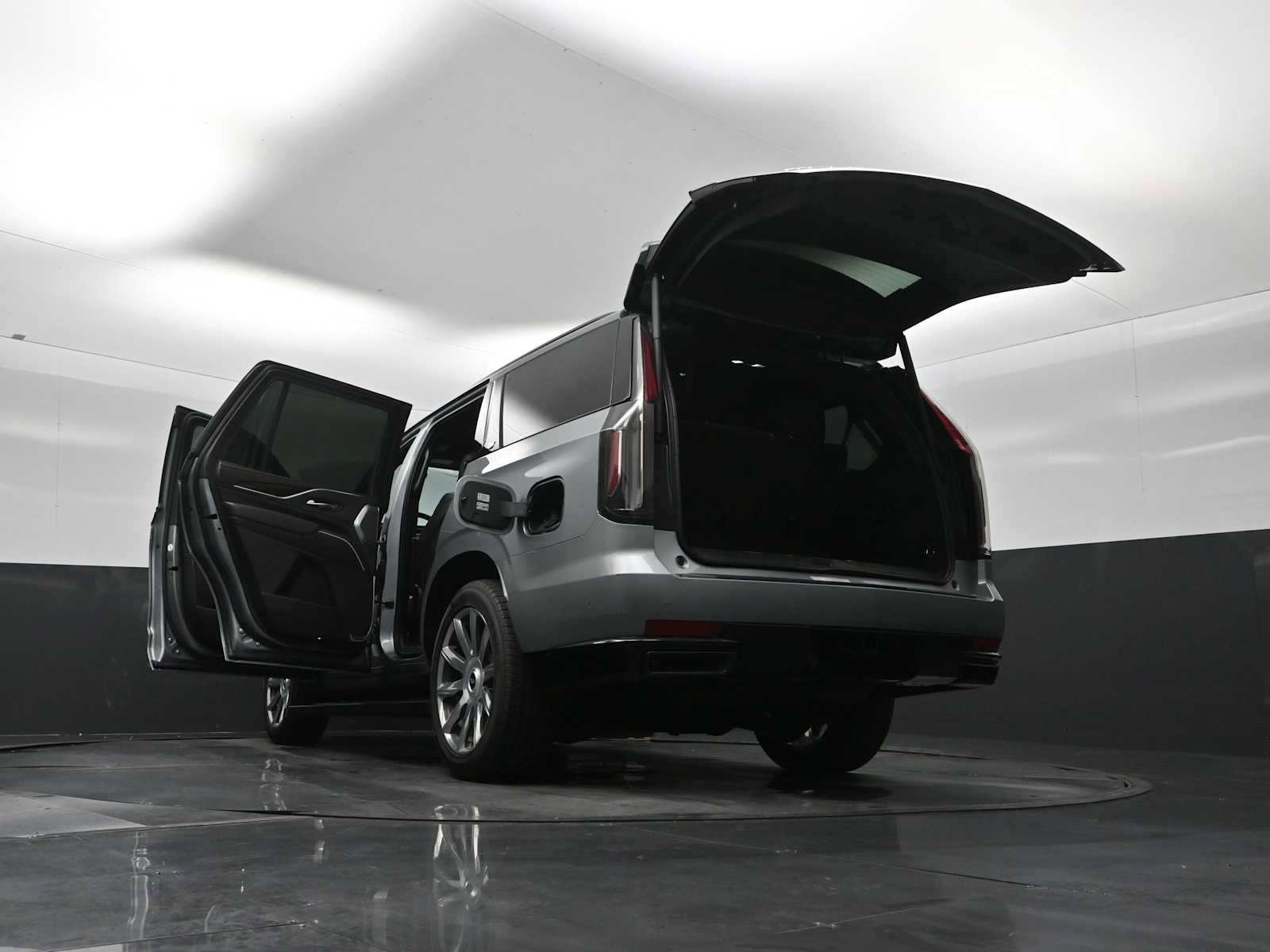 Used 2023 Cadillac Escalade Sport Platinum image 41