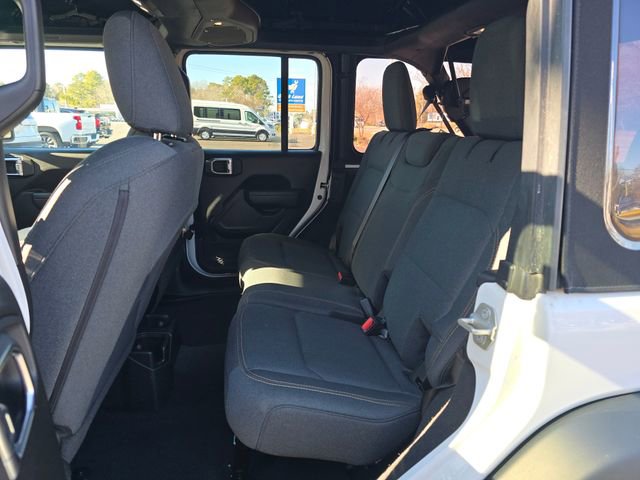 Used 2024 Jeep Wrangler Sport S image 15