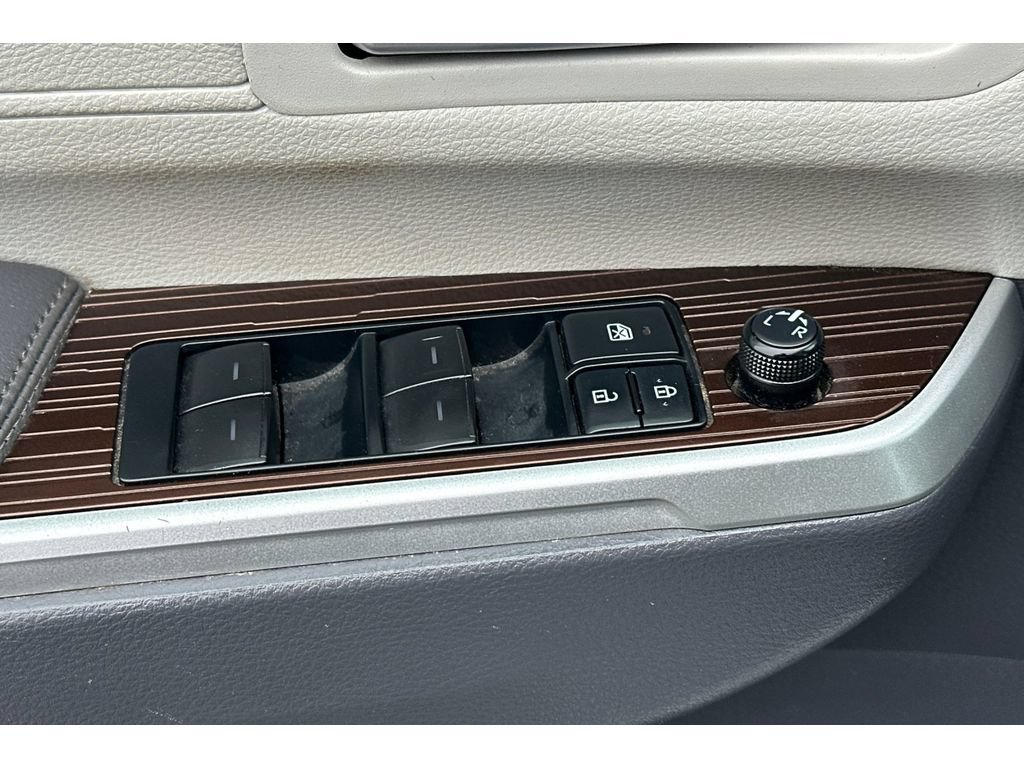 Used 2021 Toyota Sienna XLE FWD image 12