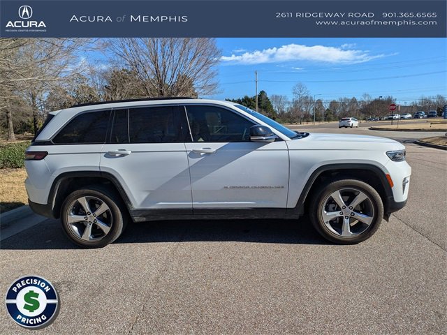 Used 2025 Jeep Grand Cherokee Limited w/ Trailer Tow Package image 7