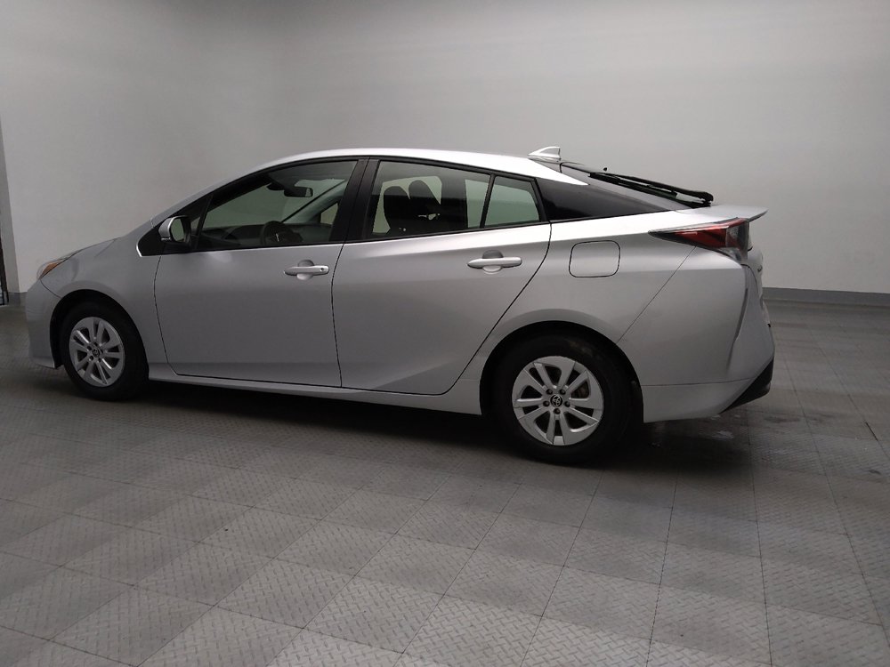 Used 2017 Toyota Prius Two w/ Carpet Mat Package image 3