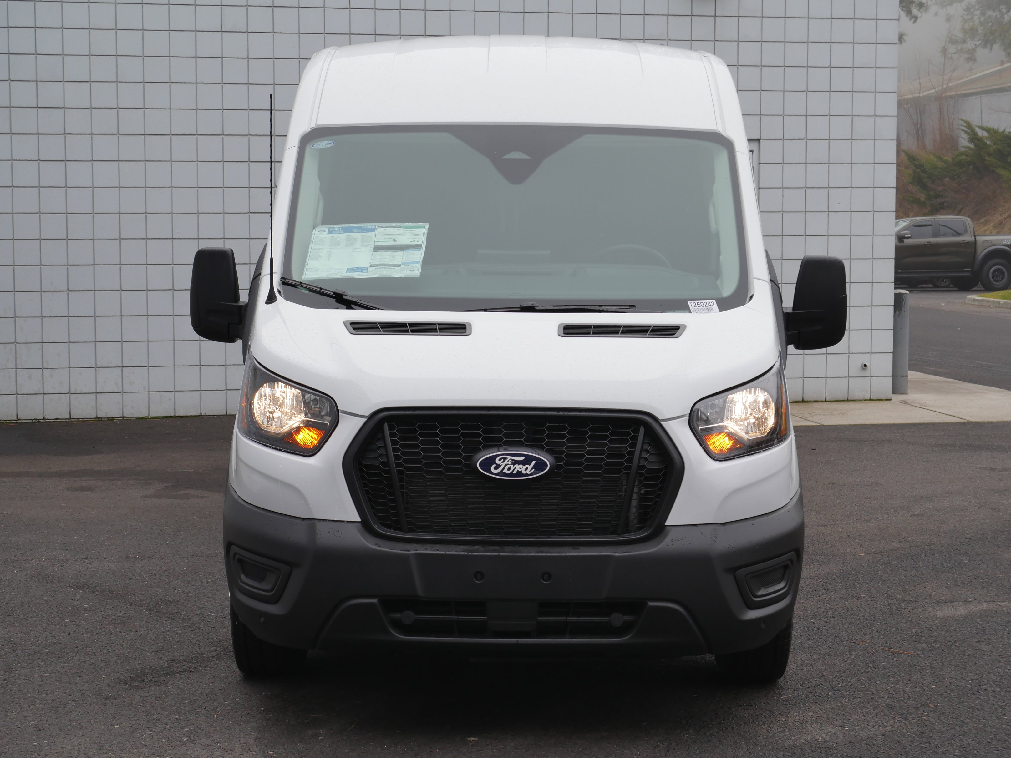 New 2026 Ford Transit 250 148 Medium Roof Extended AWD w/ Load Area Protection Package image 29