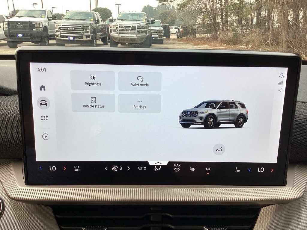 Used 2025 Ford Explorer Active w/ Active Comfort Package image 57