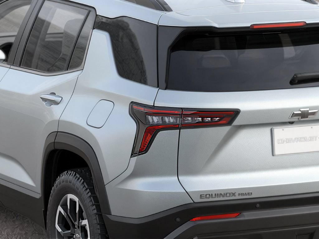 New 2026 Chevrolet Equinox LT w/ Safety and Technology Package FWD image 19