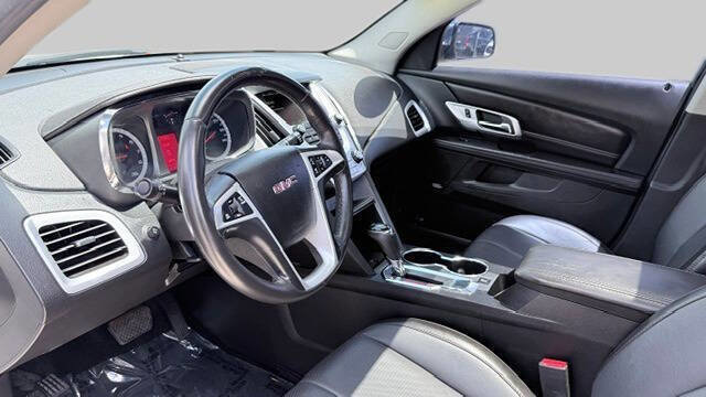 Used 2016 GMC Terrain SLT w/ Open Road Package AWD/4WD image 13