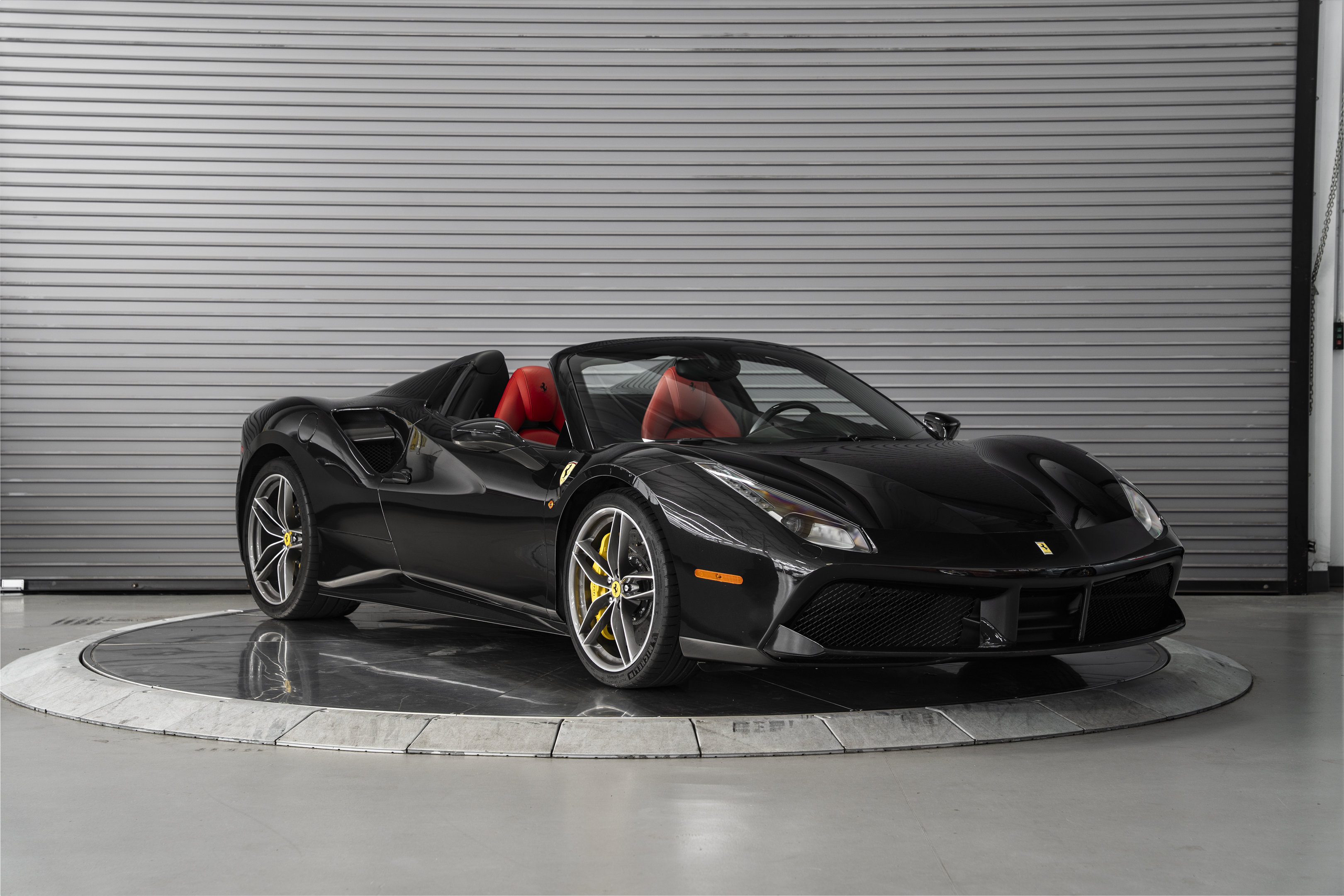Used 2016 Ferrari 488 Spider RWD image 7