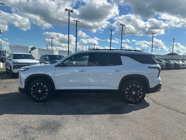 New 2026 Chevrolet Traverse LT w/ Sun and Wheel Package FWD image 6