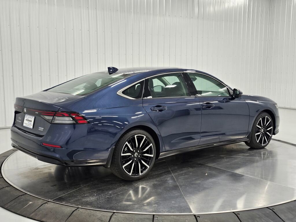 New 2025 Honda Accord Touring image 31