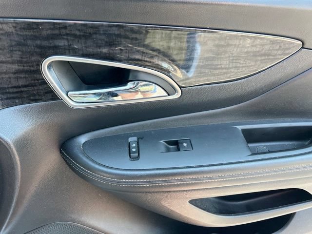 Used 2016 Buick Encore FWD image 30