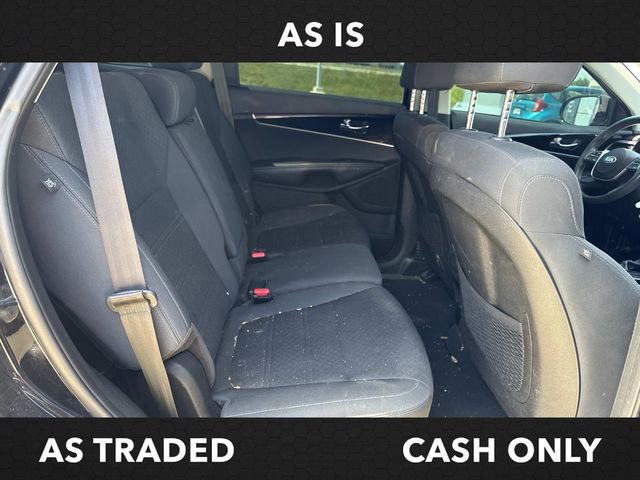 Used 2019 Kia Sorento LX image 11