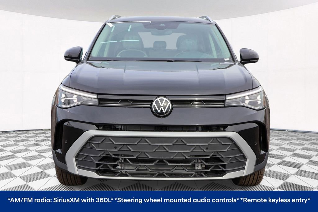 Used 2025 Volkswagen Taos SE image 8