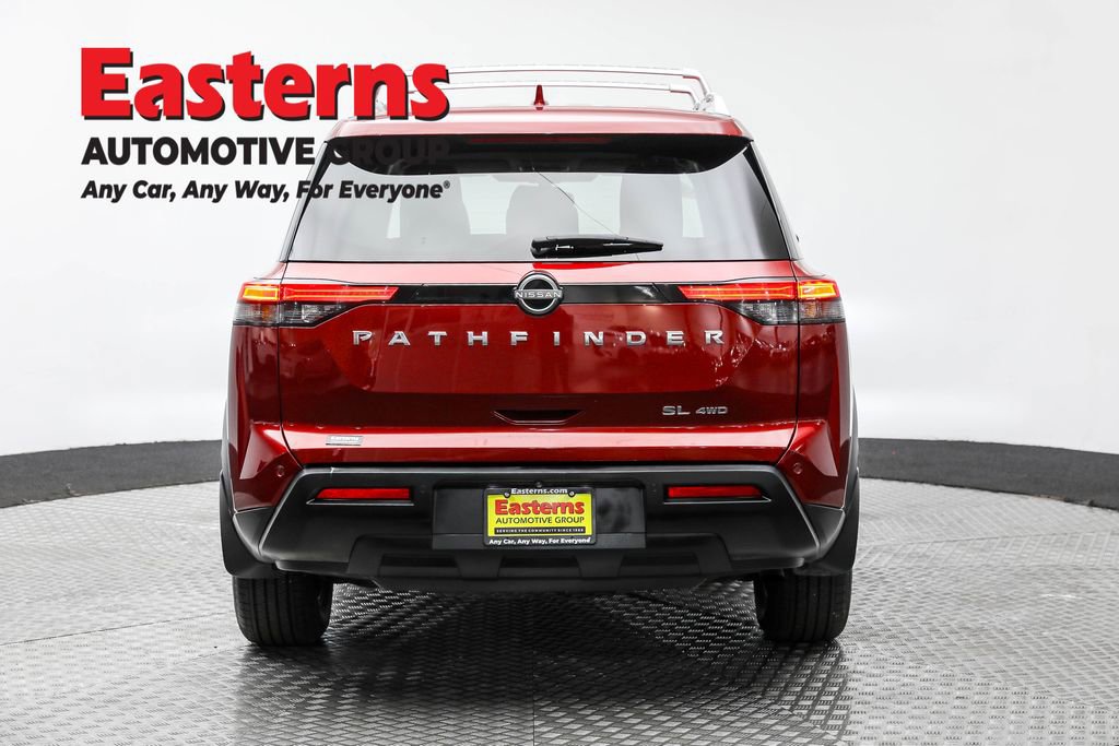 Used 2022 Nissan Pathfinder SL image 6