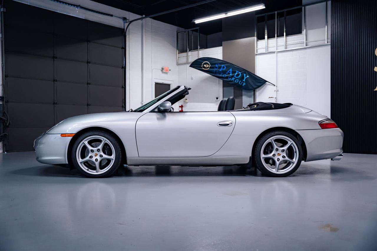 Used 2003 Porsche 911 Cabriolet image 2