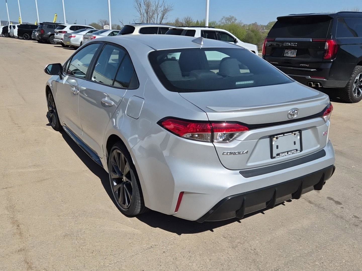 Used 2023 Toyota Corolla SE image 9