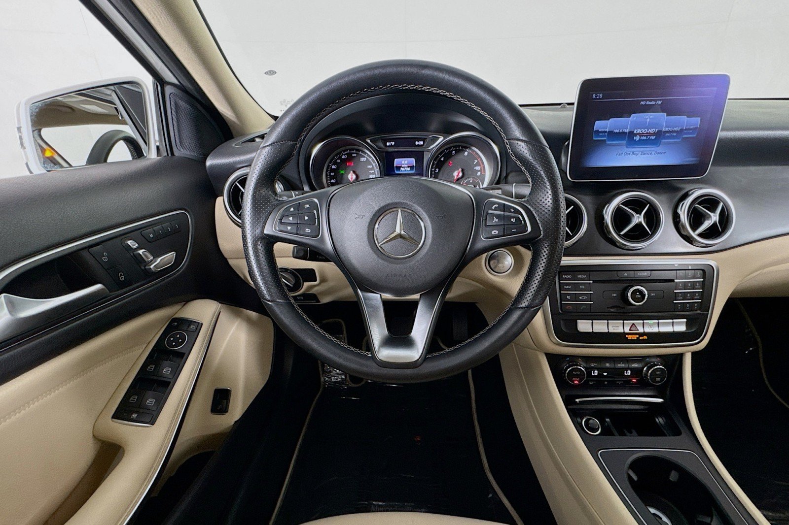 Certified 2019 Mercedes-Benz GLA 250 image 4