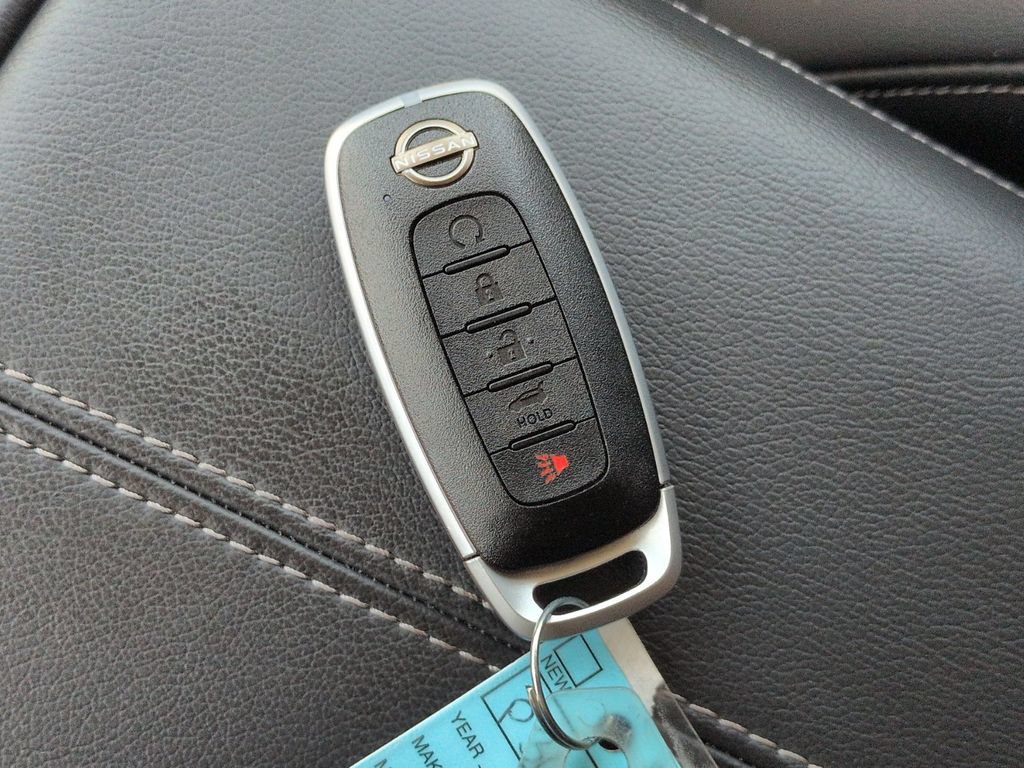 Certified 2025 Nissan Murano SL w/ Cargo Package AWD/4WD image 30