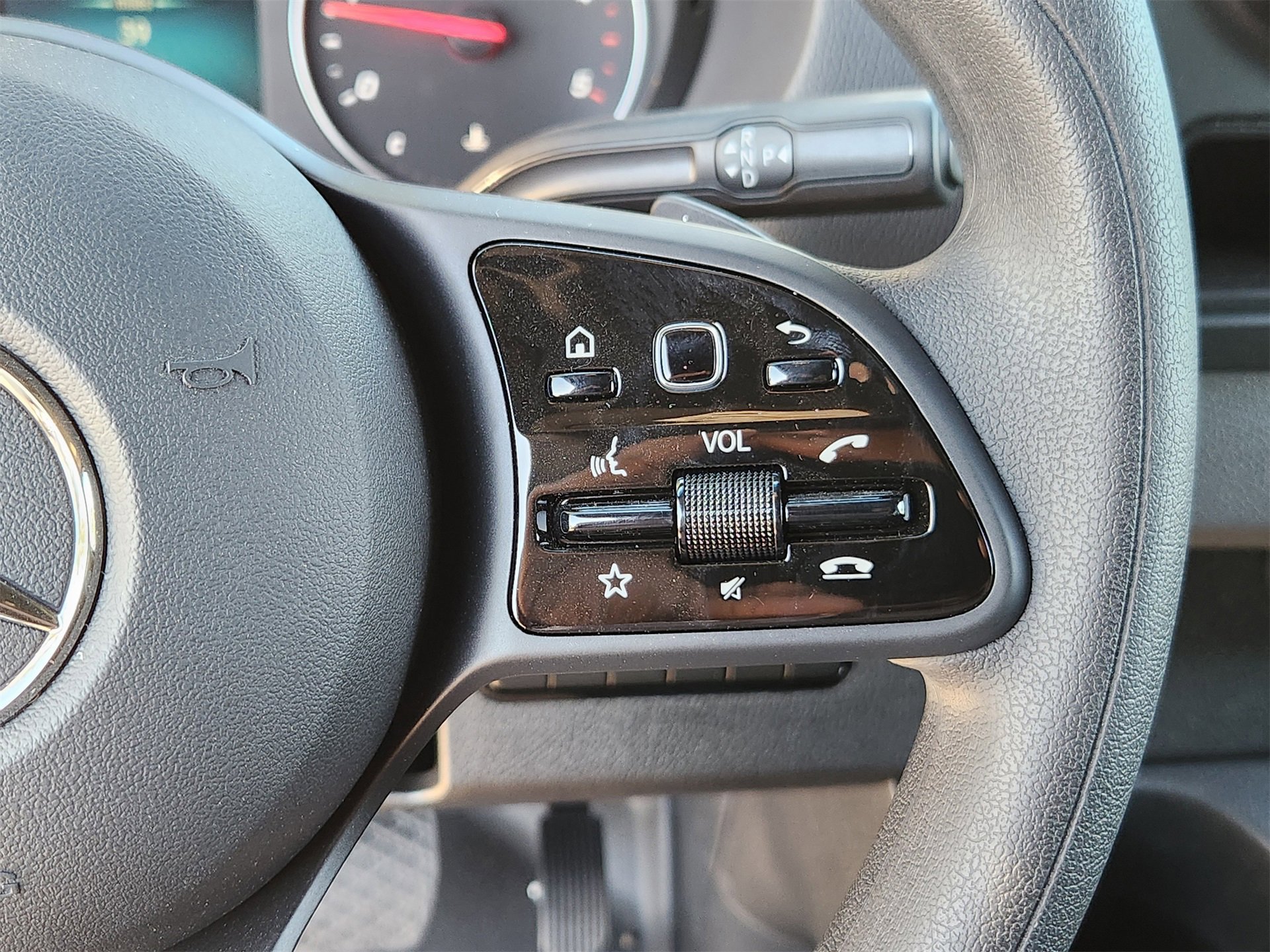 Used 2024 Mercedes-Benz Sprinter 3500 image 28