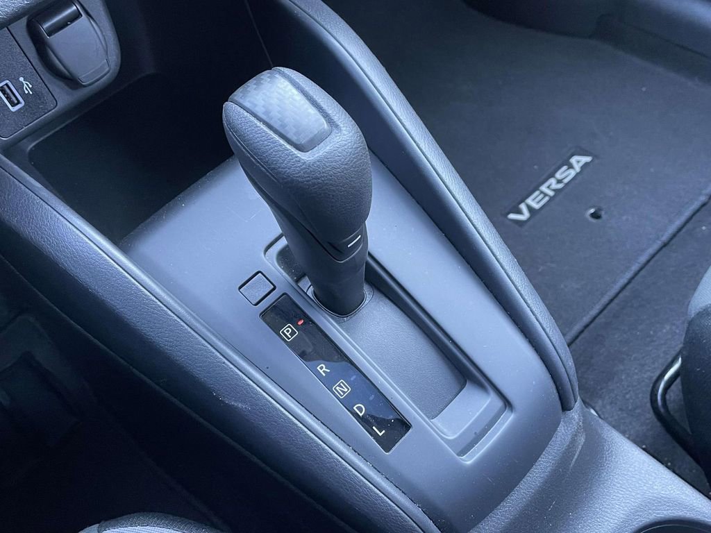 Used 2025 Nissan Versa S w/ S Plus Package image 30