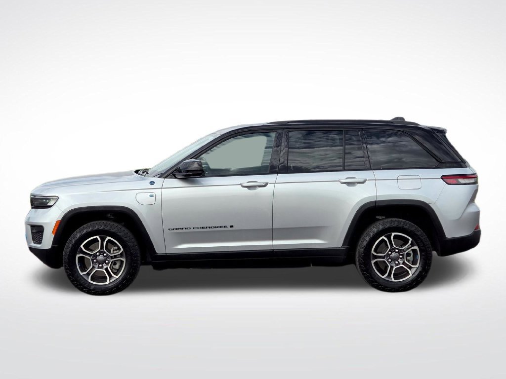 Used 2023 Jeep Grand Cherokee Trailhawk AWD/4WD image 42
