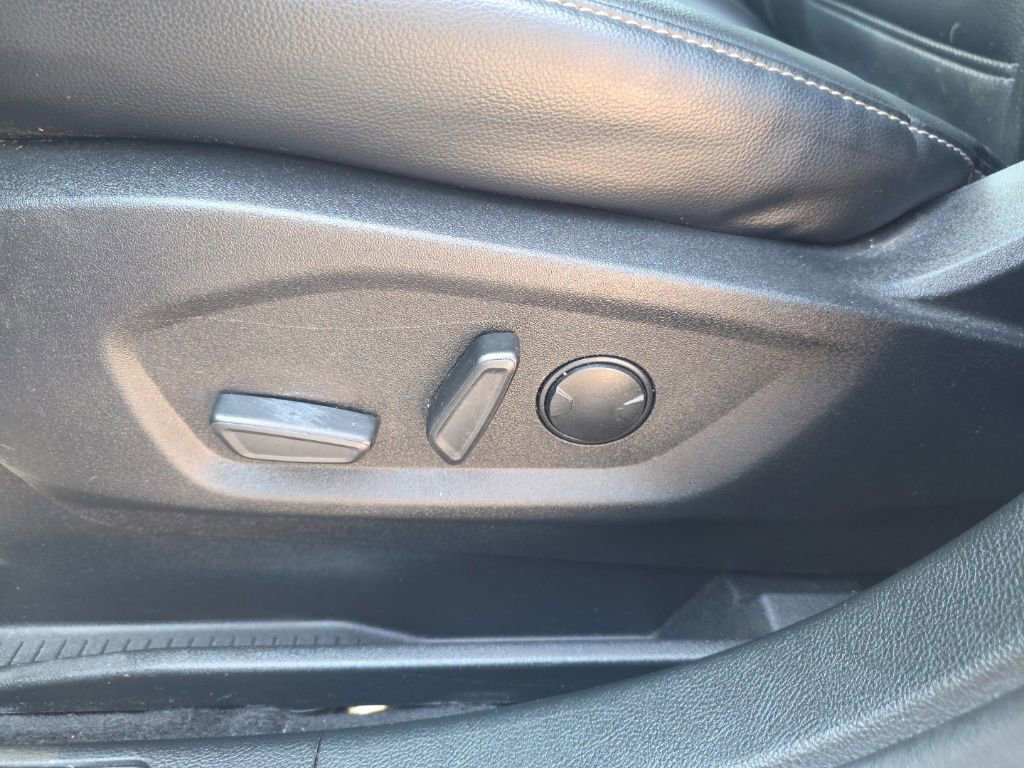 Used 2023 Ford Edge SEL w/ Convenience Package image 13