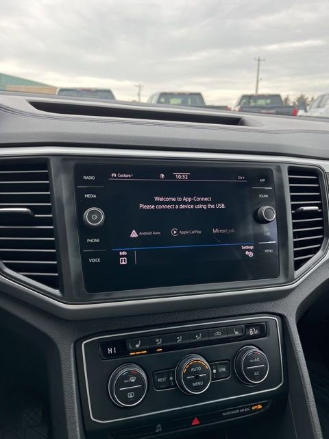 Used 2021 Volkswagen Atlas SE image 45