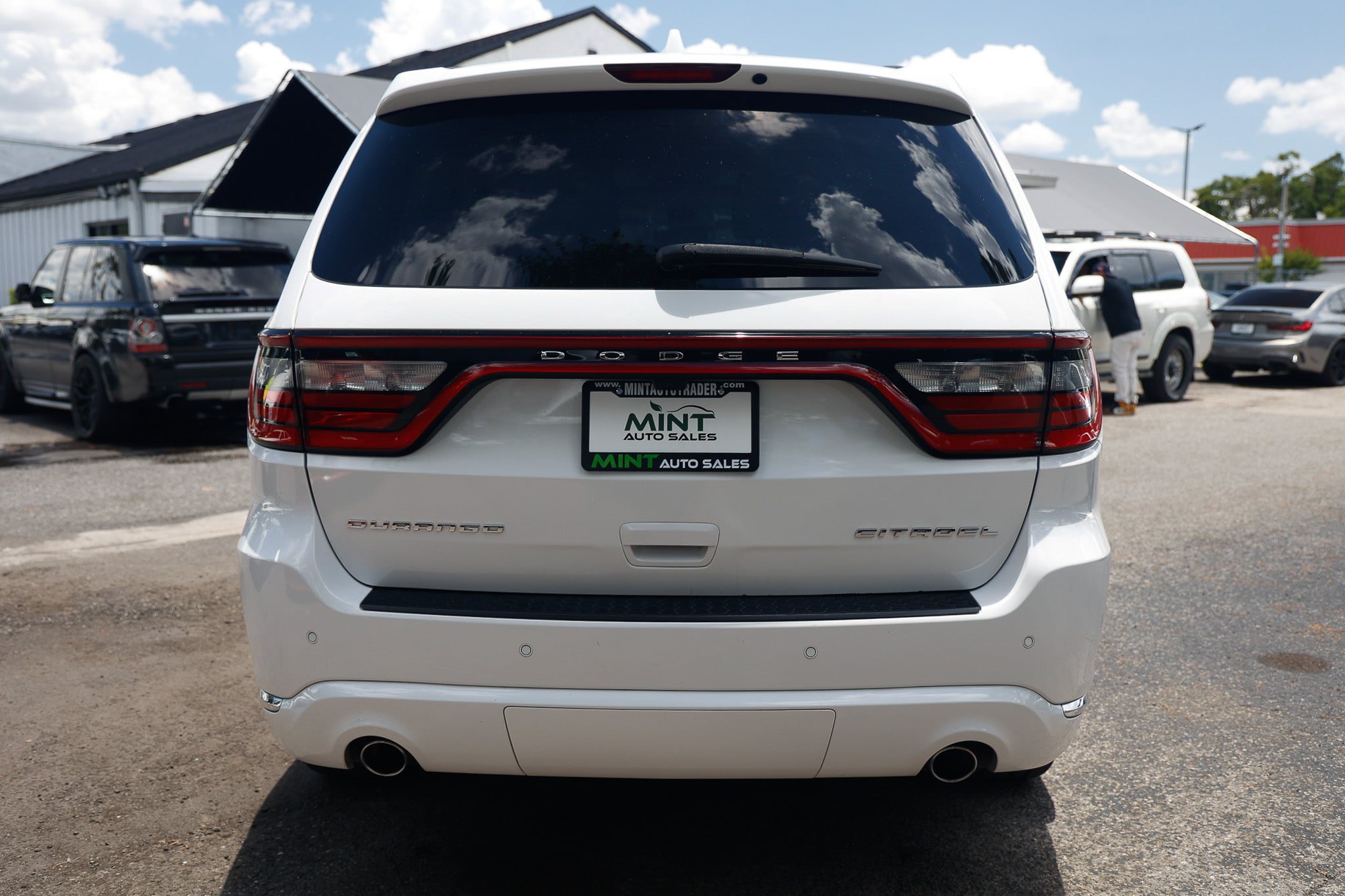 Used 2019 Dodge Durango Citadel w/ Technology Group RWD image 11