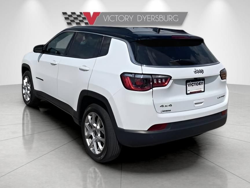 Used 2025 Jeep Compass Limited AWD/4WD image 6