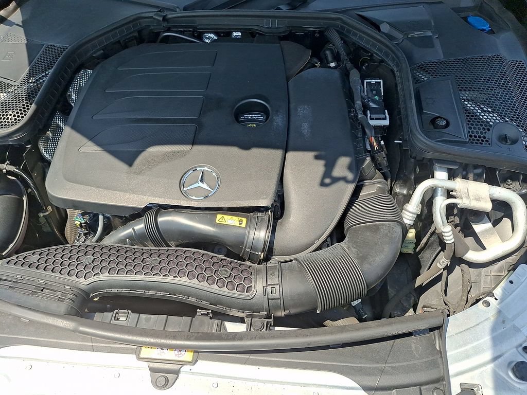 Used 2020 Mercedes-Benz C 300 4MATIC Sedan image 27