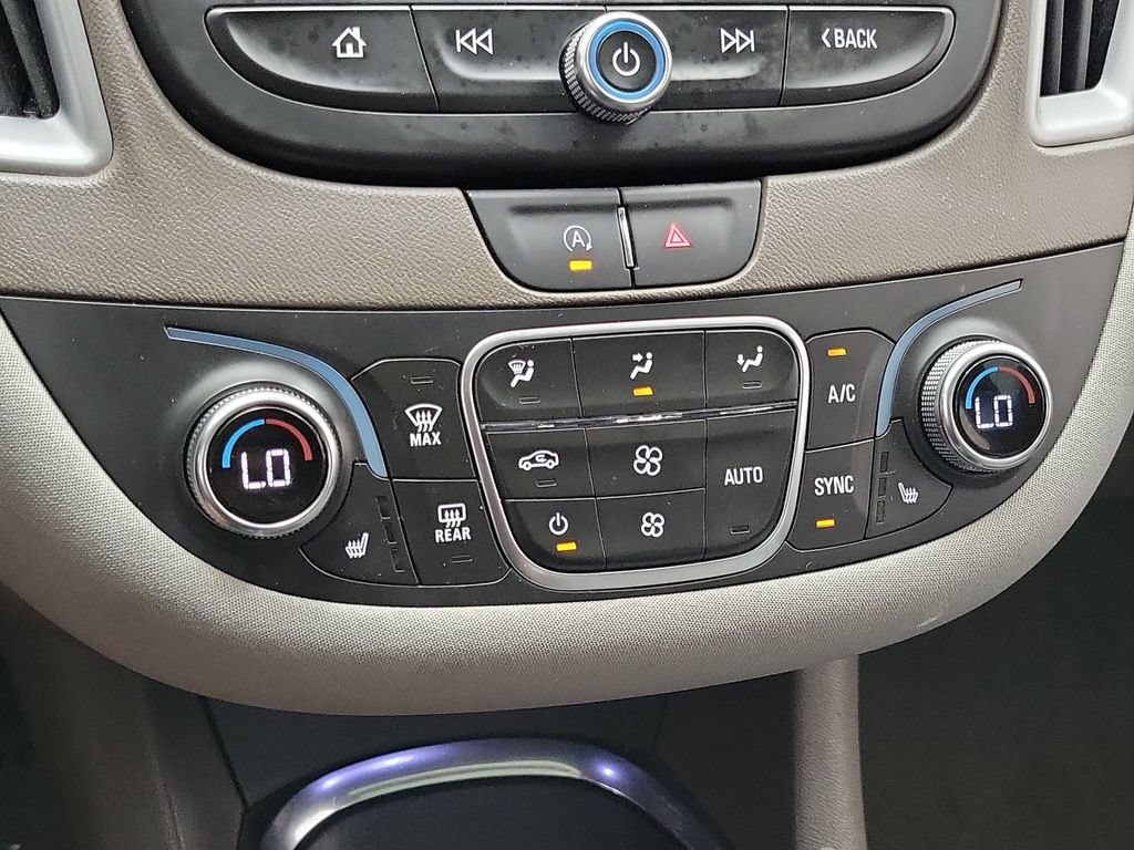 Certified 2024 Chevrolet Malibu LT FWD image 18