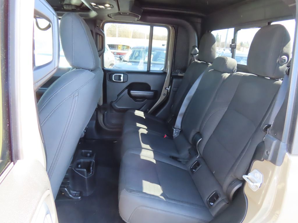 Used 2020 Jeep Gladiator Sport w/ Quick Order Package 24S image 22