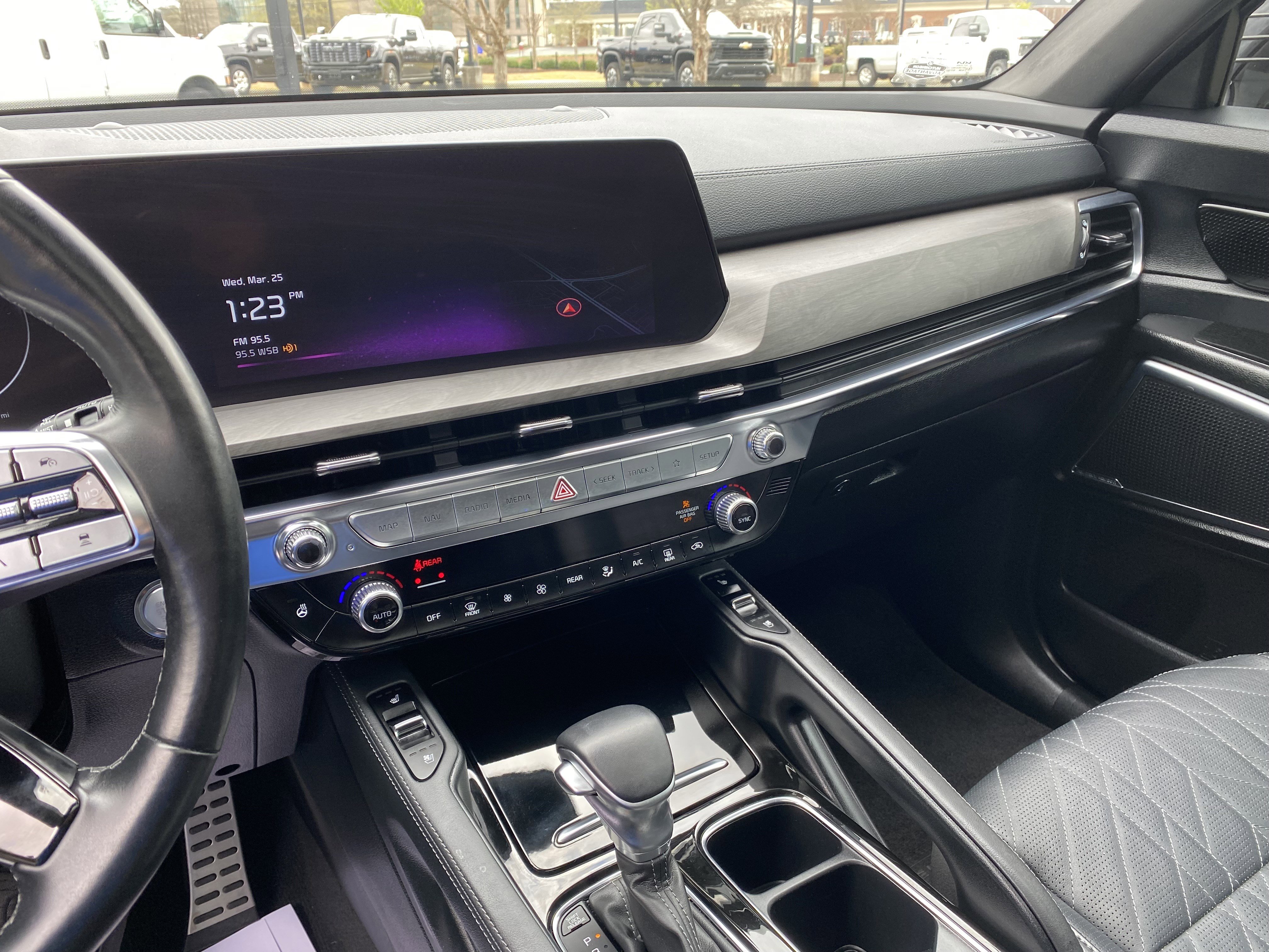 Used 2023 Kia Telluride SX Prestige X-Line image 25