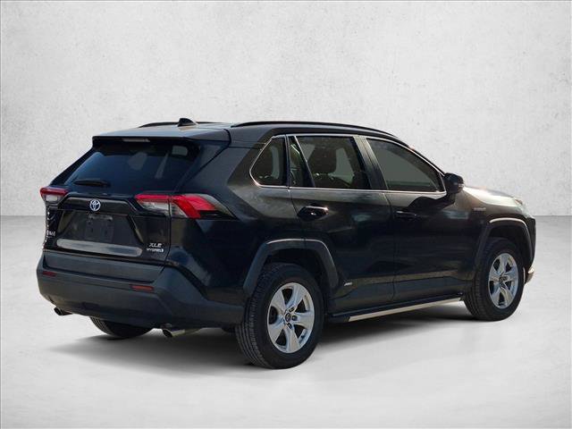 Used 2020 Toyota RAV4 XLE w/ Convenience Package AWD/4WD image 5