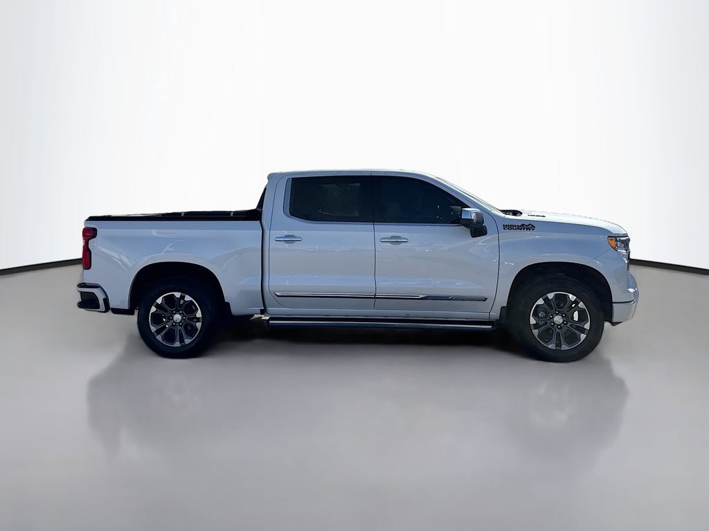 Used 2023 Chevrolet Silverado 1500 High Country w/ Technology Package image 8