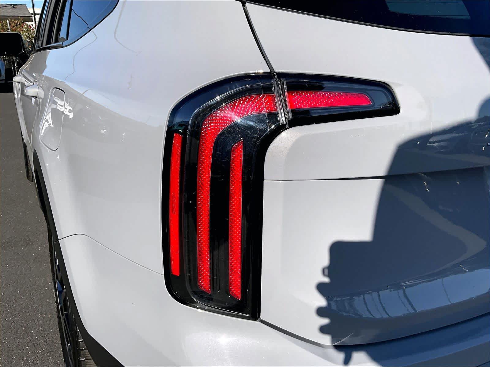 Used 2024 Kia Telluride SX Prestige X-Line AWD/4WD image 31