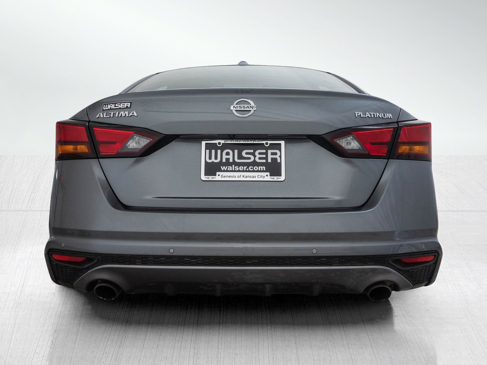 Used 2020 Nissan Altima 2.5 Platinum FWD image 4