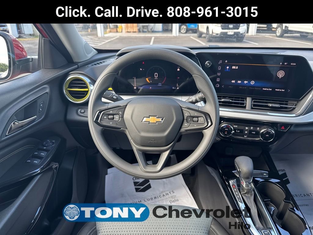 New 2026 Chevrolet Trax LT w/ LPO, Blackout Package image 12