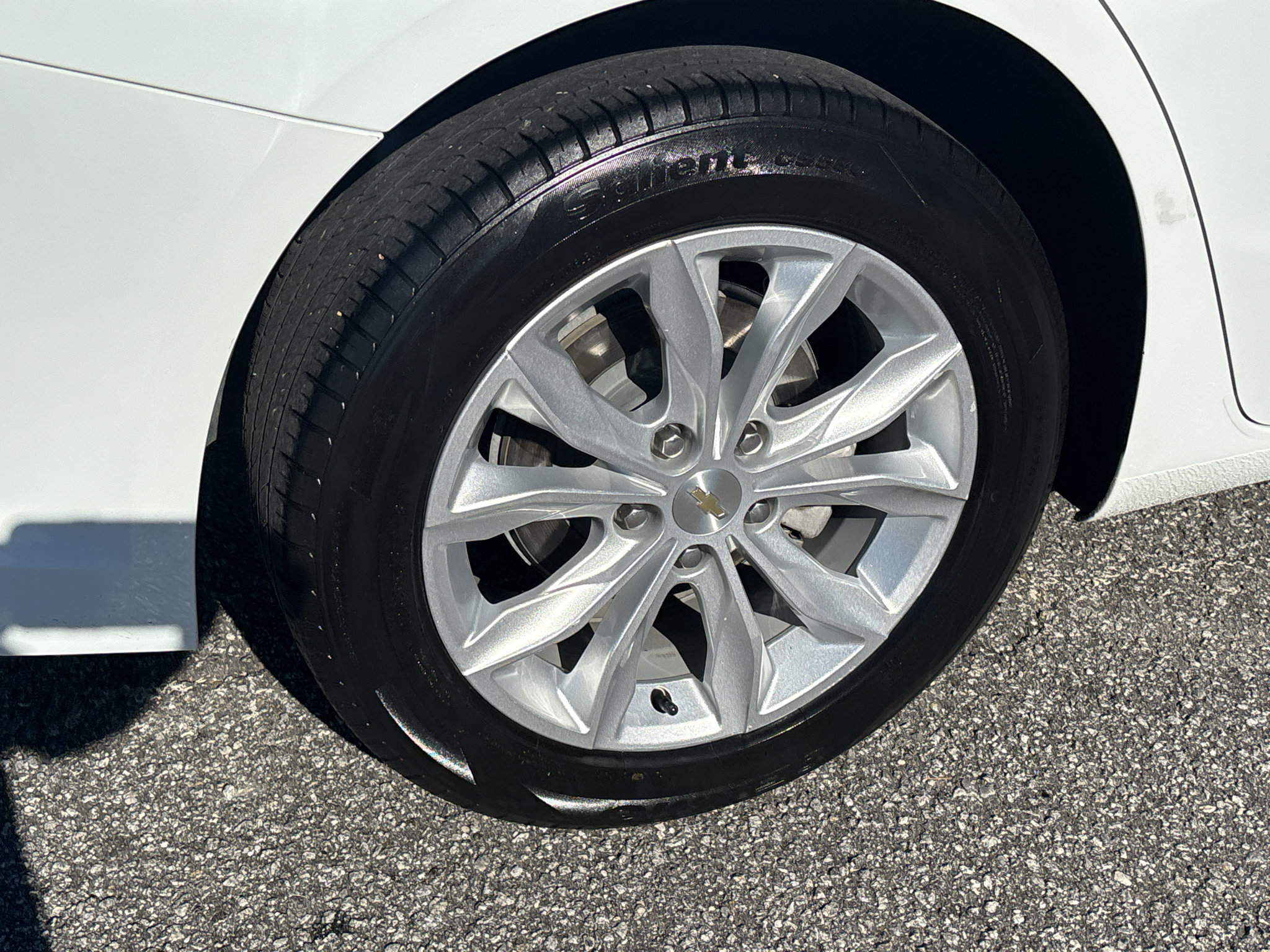Used 2025 Chevrolet Malibu LT FWD image 27