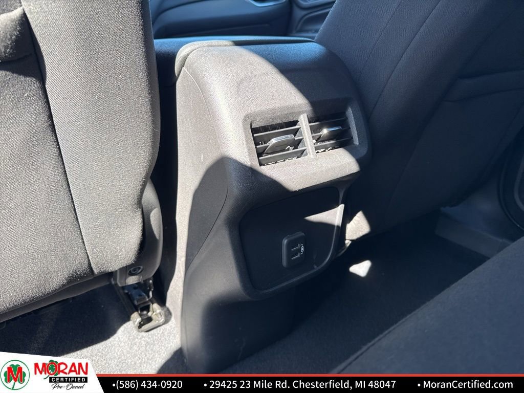 Used 2021 Chevrolet Equinox LT image 26