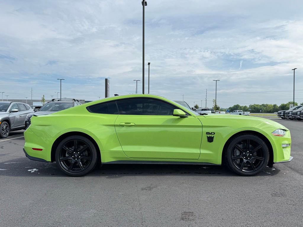 Used 2020 Ford Mustang GT w/ Black Accent Package RWD image 4