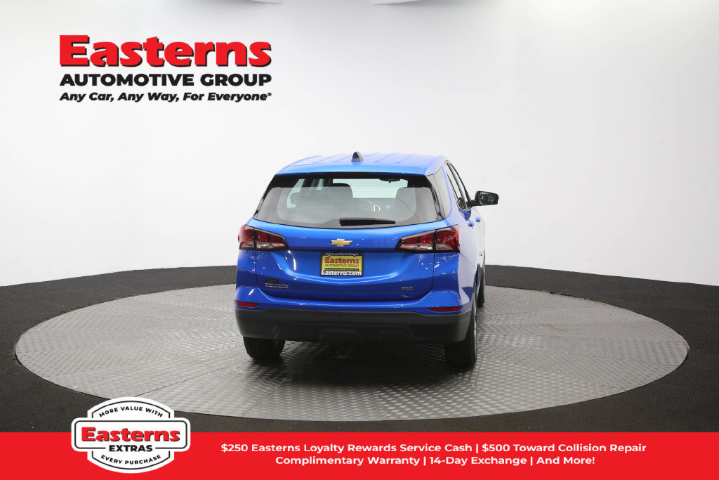 Used 2024 Chevrolet Equinox LS AWD/4WD image 38