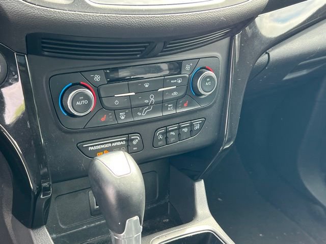 Used 2017 Ford Escape Titanium w/ Equipment Group 301A AWD/4WD image 20