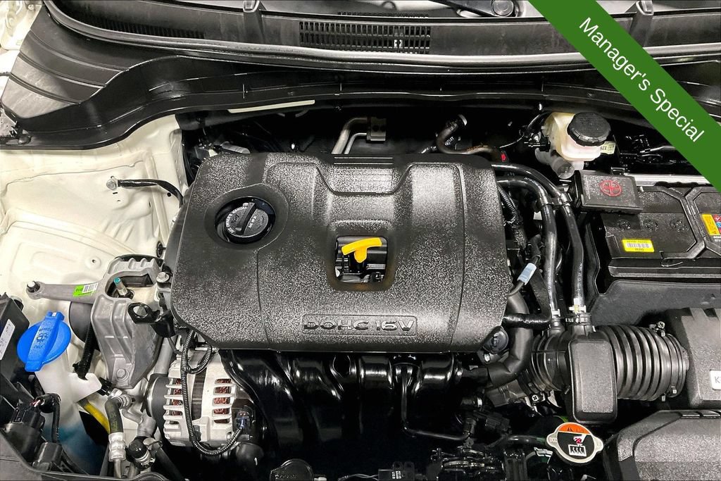 Used 2025 Kia Soul LX w/ LX Technology Package FWD image 38
