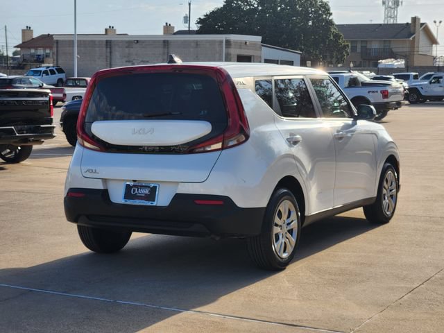 Used 2022 Kia Soul LX FWD image 14