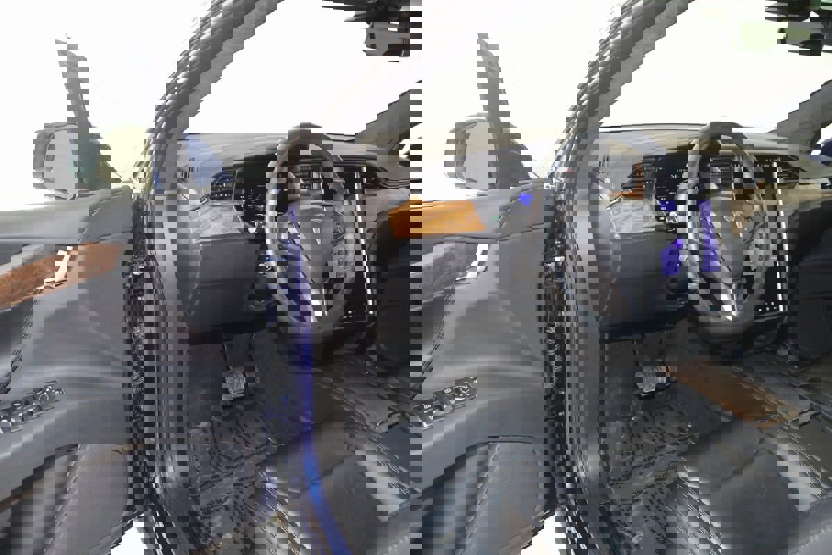 Used 2019 Tesla Model X 75D image 56