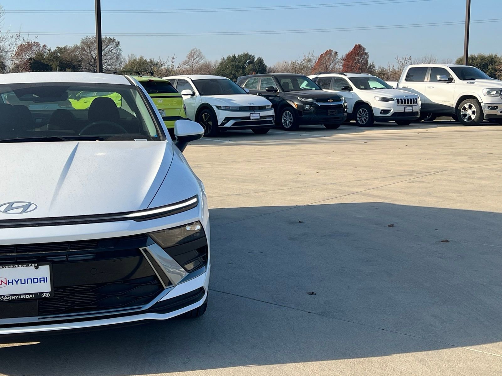 New 2026 Hyundai Sonata SE FWD image 3