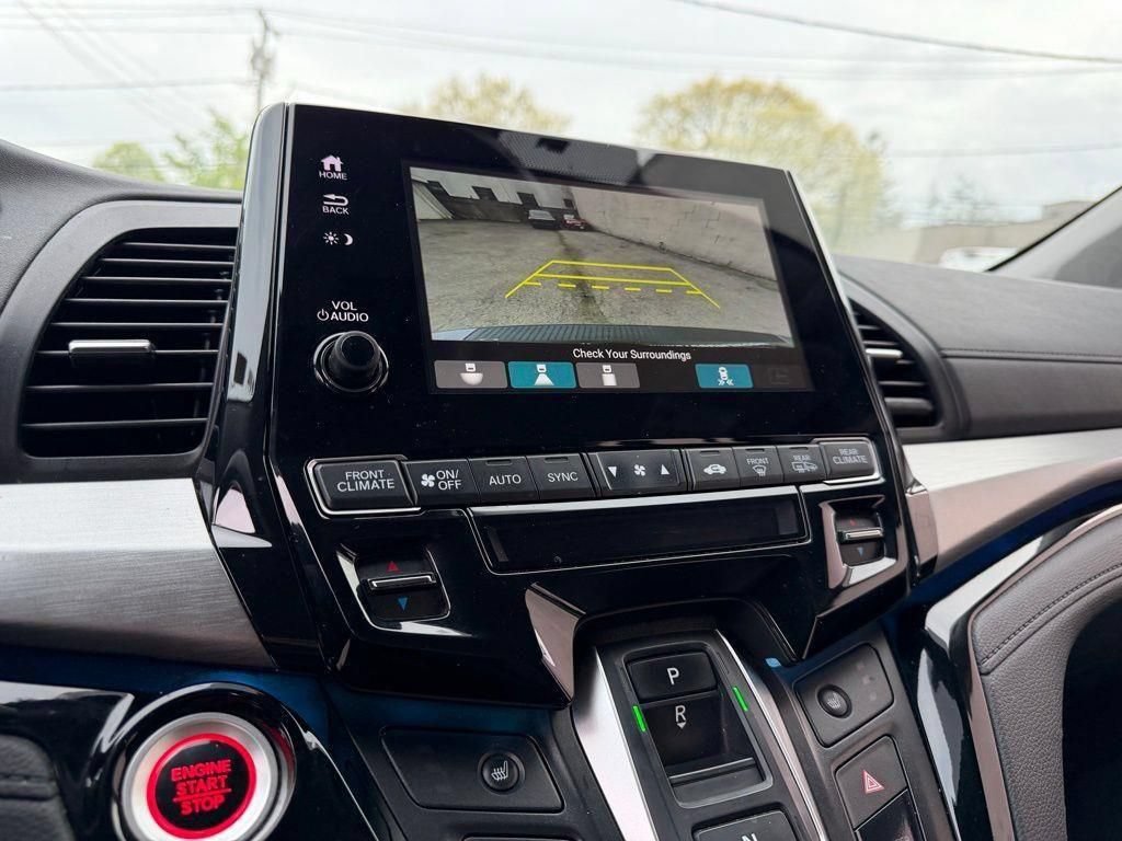 Used 2023 Honda Odyssey Touring image 29