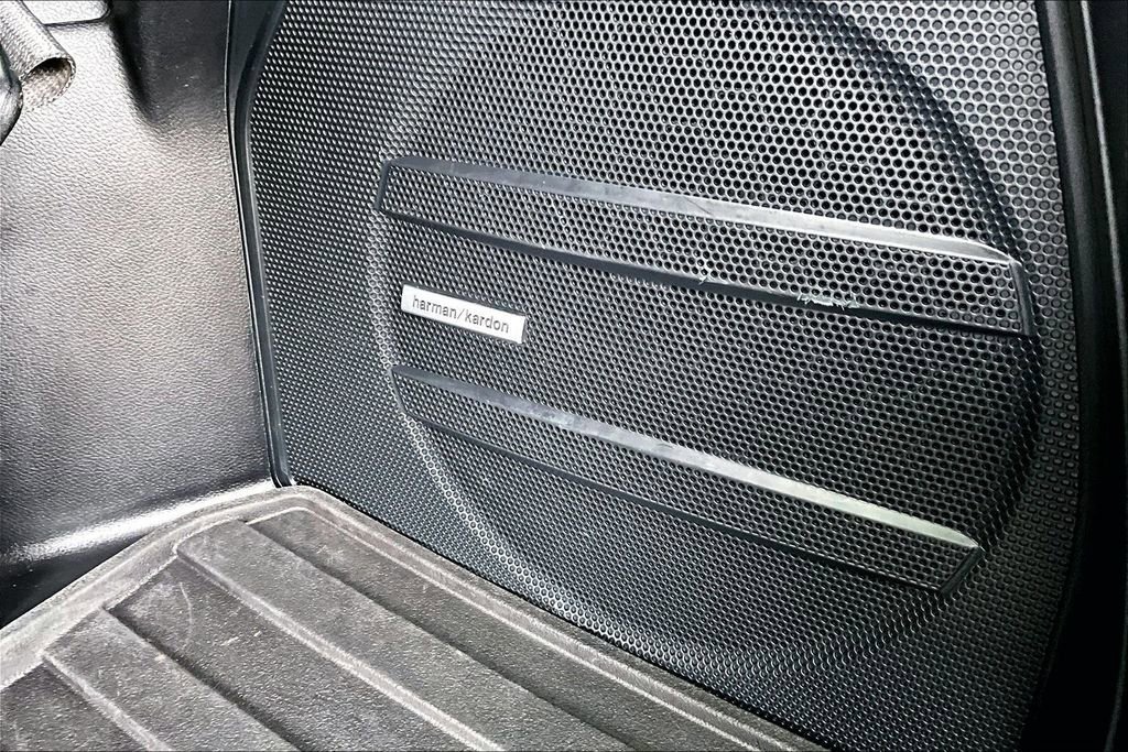 Used 2019 Subaru Ascent Touring w/ Popular Package #3 image 38