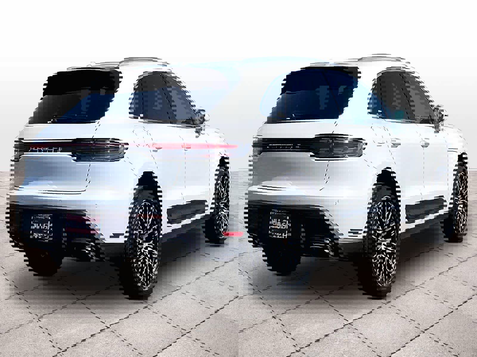 Used 2024 Porsche Macan image 15